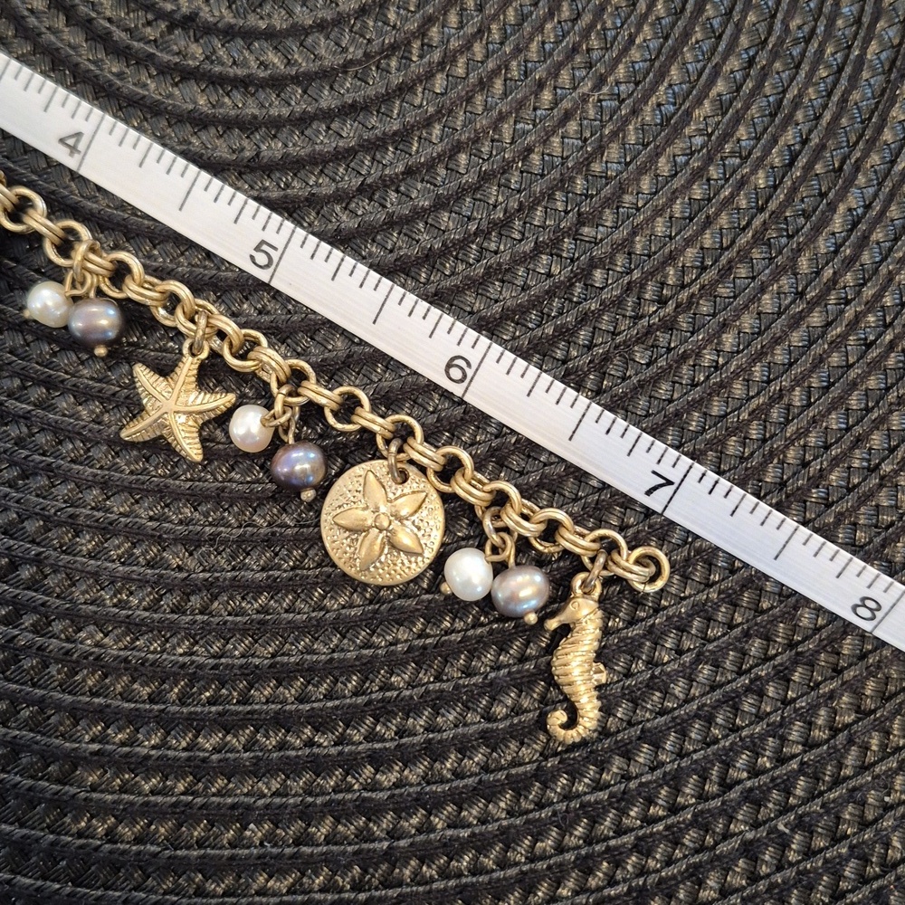 LIA SOPHIA Retired Gold Tone 'Under The Sea' Seashore Charm Bracelet - Picture 9 of 11